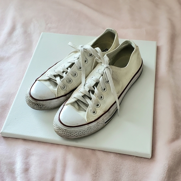 Converse white sneakers - Picture 2 of 5